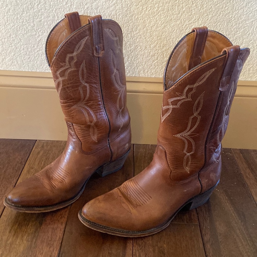 Double H cowboy boots!  Mens size 10.